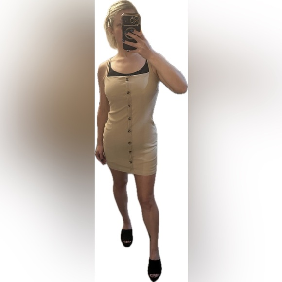 Style Rack Beige Button-Front Mini Dress Medium - Picture 5 of 5